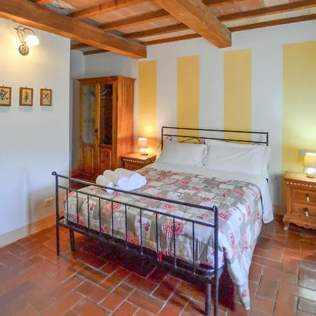 Stunning In With Swimming Pool Apartman *