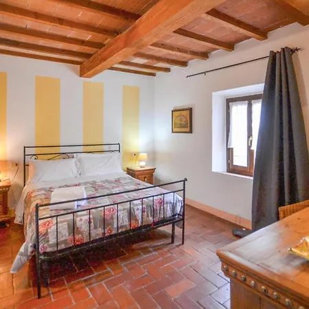 Stunning In With Swimming Pool Apartman Bibbiena