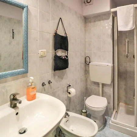 Apartman Stunning In With Swimming Pool